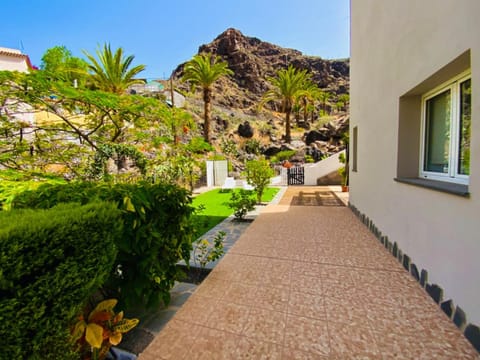 Jardín de Sandra Villa in La Gomera