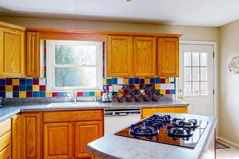 Come Together Place House in Upper Hominy