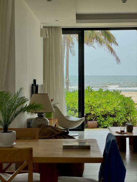 Living room, Sea view