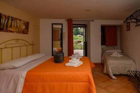Mirose's holiday home 39 Alojamiento y desayuno in Castelbuono