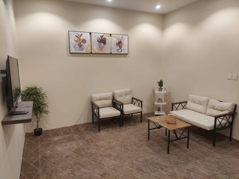 Loryn Hotel Apartment hotel in Al Madinah Province