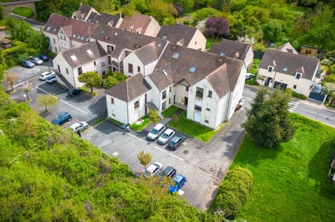 Cocon du Repos Apartment in Cergy