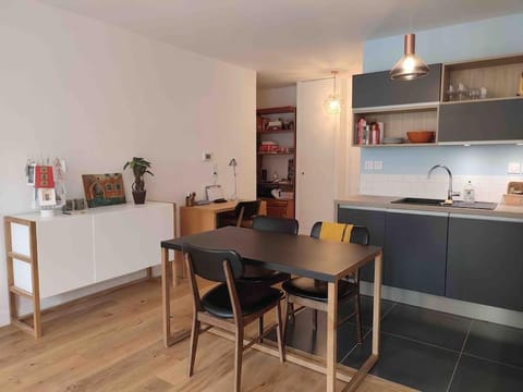 Charming and Secure Fully-Equipped Apartment Close to Paris Appartement in Saint-Cloud