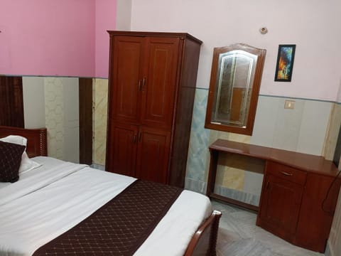 HOTEL RIZ VARANASI Hôtel in Varanasi