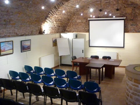 Meeting/conference room