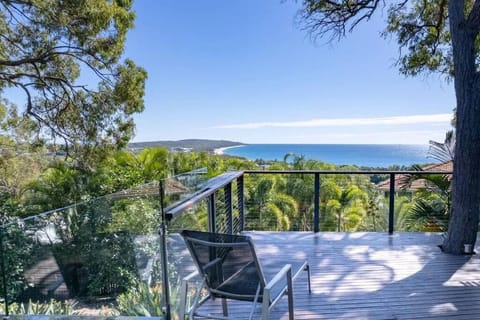 Patio, Day, Natural landscape, View (from property/room), Balcony/Terrace, Sea view