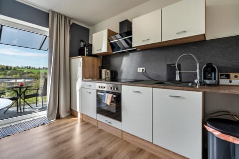 Appartmenthaus - Wohnung F Apartamento in Plauen