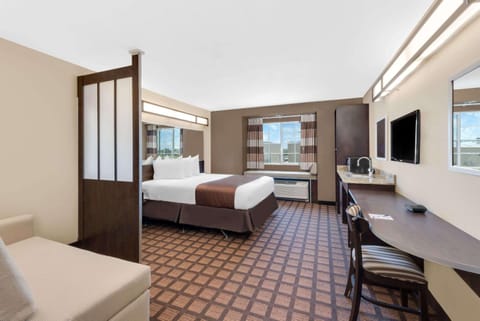 Microtel Inn & Suites by Wyndham Hotel in Midland