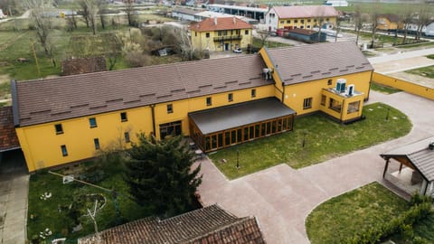 Property building, Inner courtyard view