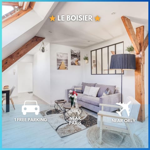 Bed, Living room, Seating area, Text overlay