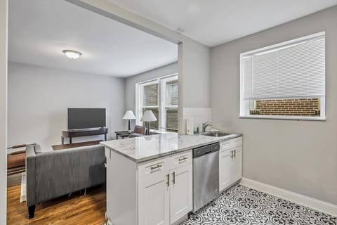 Beautiful Brand New Tower Grove Unit 2n House in Tower Grove South
