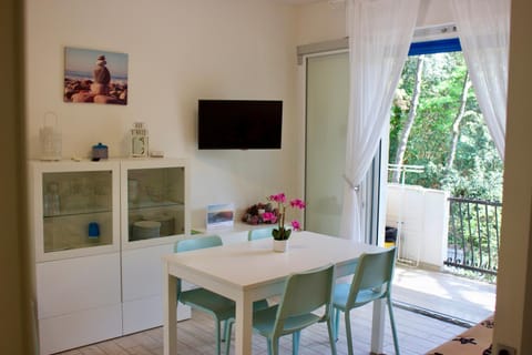 TV and multimedia, Balcony/Terrace, Balcony/Terrace, Dining area