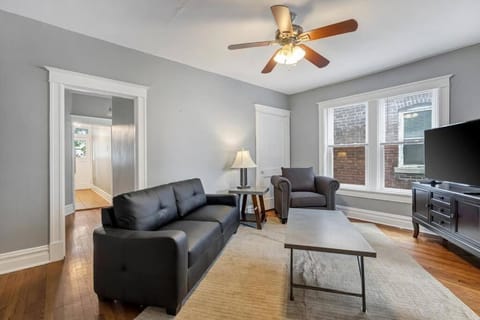 Beautiful Unit in Shaw Community House in Saint Louis