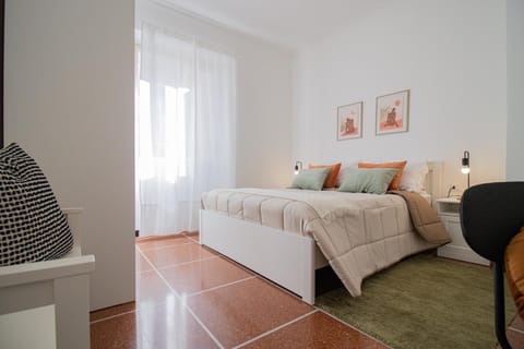 186 - Casa Aureliana VISTA MARE a Lavagna 100 metri dal Mare e spiaggia - PARCHEGGIO GRATIS INCLUSO Apartment in Lavagna