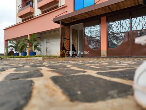 Résidence Eden Park Apartment in Yaoundé