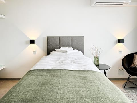 SI-View Einzelzimmer mit Stadtblick Zimmer 19 Bed and Breakfast in Siegen