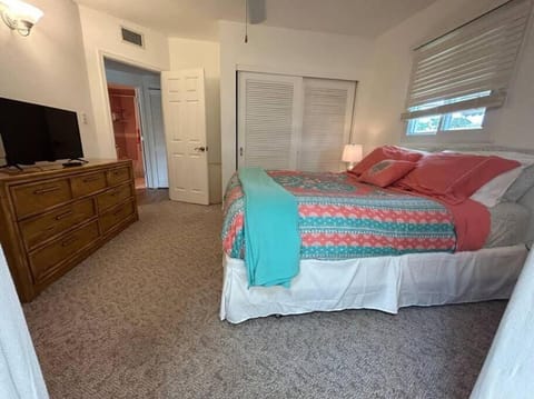 Paradise Place, Pets+Ms. Pac Man near beaches! House in Largo