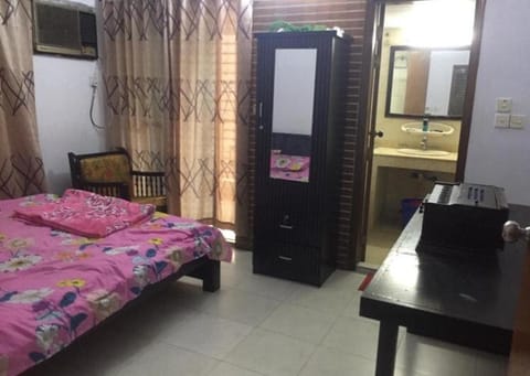 Rainbow Guest House Bed and Breakfast in Dhaka