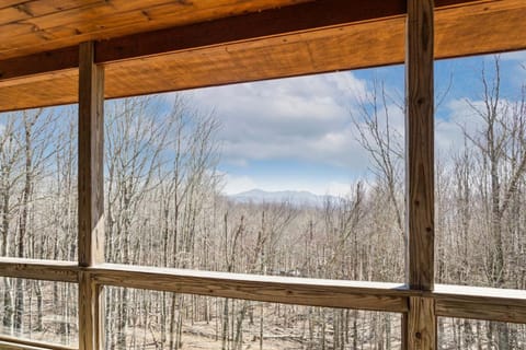 Shady Pines House in Watauga