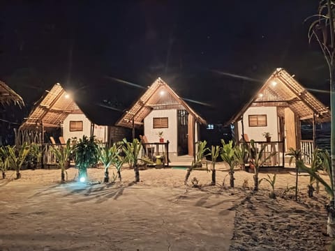 El Beach Cottage Resort in El Nido