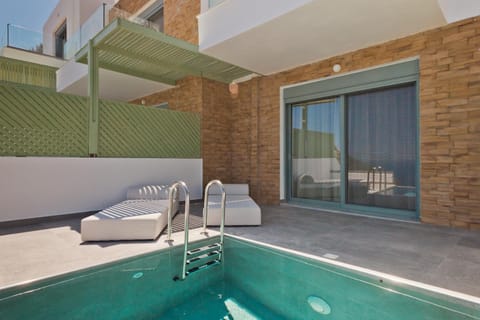 Balcony/Terrace, Pool view, Pool view, Swimming pool, Swimming pool