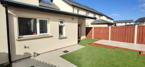 Property building, Patio, Garden, Garden view