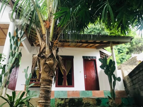 Kampung homestay Vacation rental in Pujut