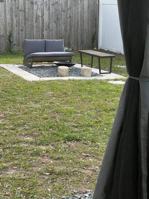 Cozy Organic Modern Home-6 min from Legoland House in Winter Haven