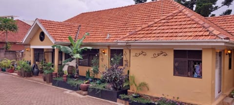 Inner courtyard view