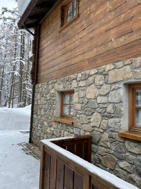 Property building, Winter