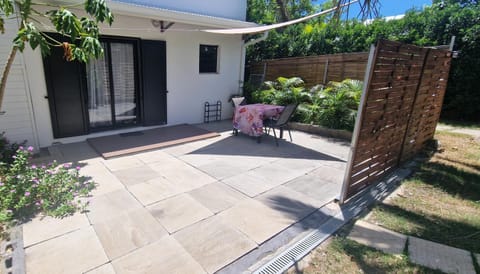 Patio, Garden