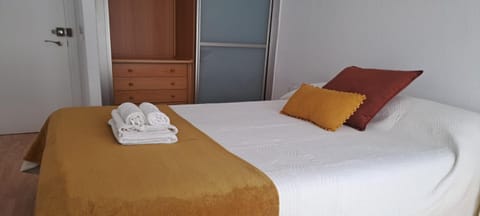 Apartamento compartido hab privadas Playa de la Caleta Vacation rental in Cadiz