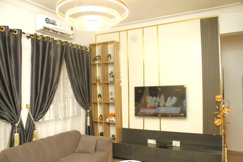 AnniJ Luxury Condo in Abuja