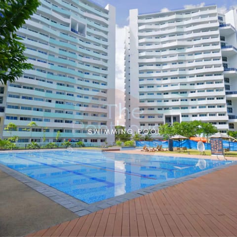 1BR Penthouse Suite Apartment hotel in Quezon City