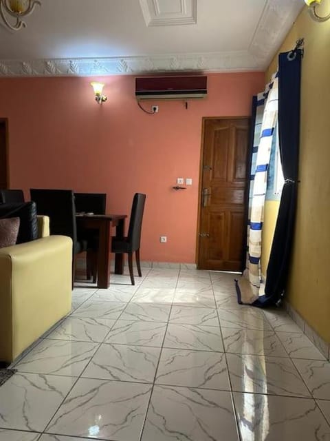 Appartement meublé Logbessou Eigentumswohnung in Douala