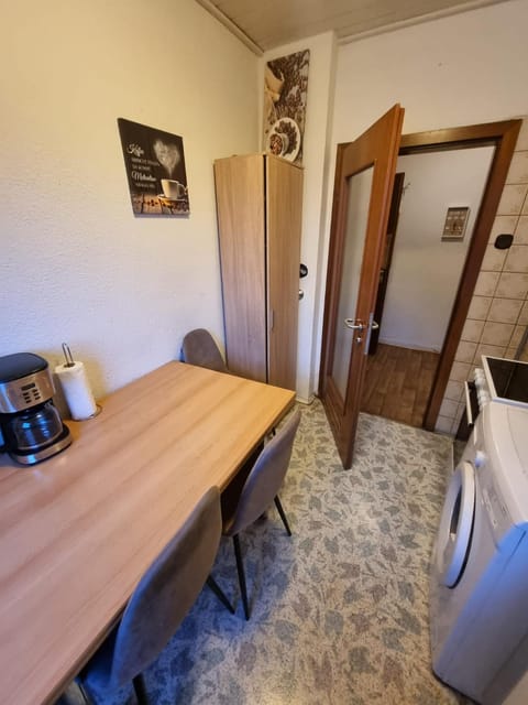 Gästewohnung 2 in direkter Nähe zur Veltinsarena Apartment in Gelsenkirchen