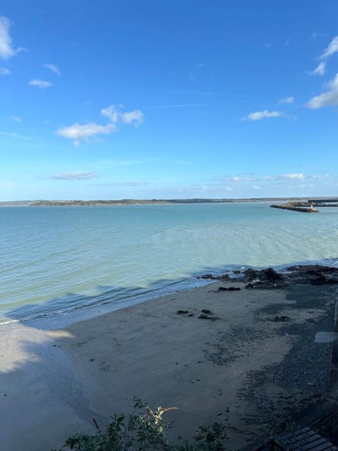 Nearby landmark, Natural landscape, Beach