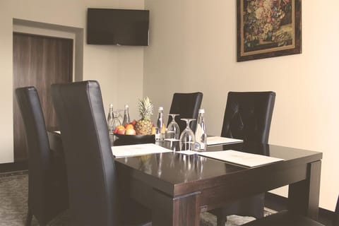 Business facilities, Meeting/conference room