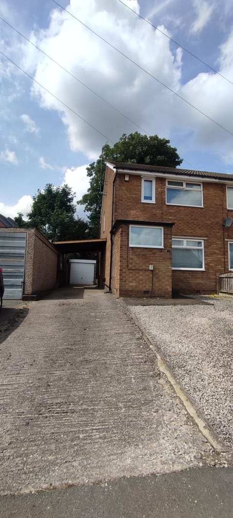 Property building, Day, Parking