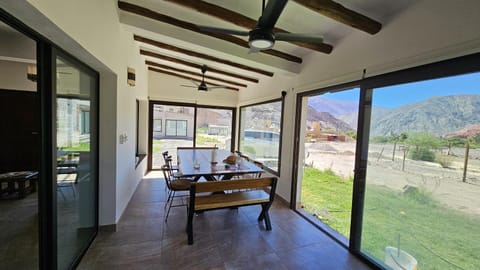 Moller Masi - Ayllu Huasi House in Jujuy Province, Argentina