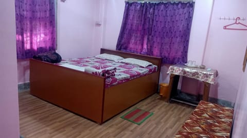 Biswabani Guest House Bed and Breakfast in Kolkata