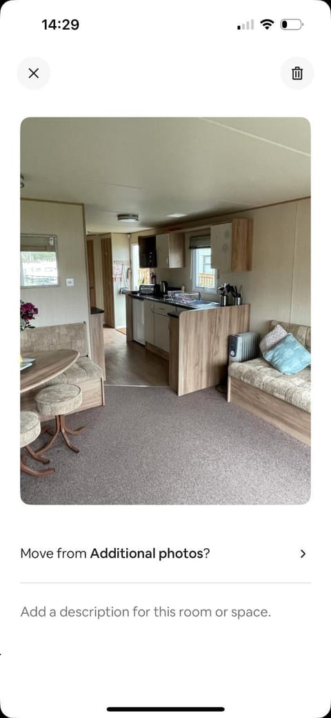 AJ’s Caravan Hire Campground/ 
RV Resort in Aberystwyth