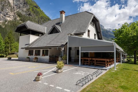 Property building, Restaurant/places to eat, Day, Natural landscape, View (from property/room), Mountain view, Parking