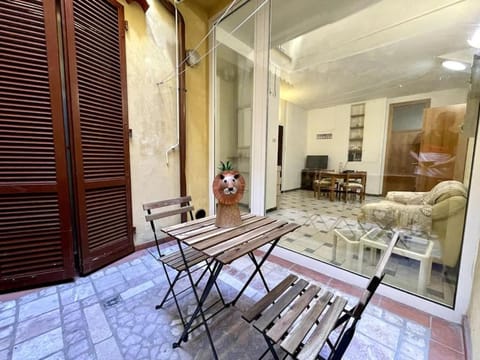 Lion Home - Appartamento piano terra in piazza Condo in Faenza