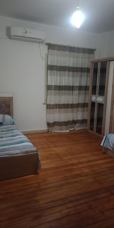 شقه امام كلية الطب Apartment in Alexandria