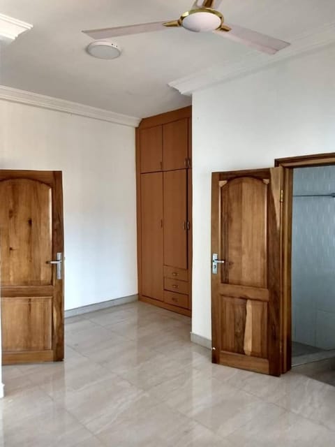 AFFORDABLE PROPERTY FOR RENT Condo in Accra