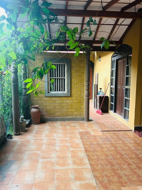 Keran villa House in Wadduwa