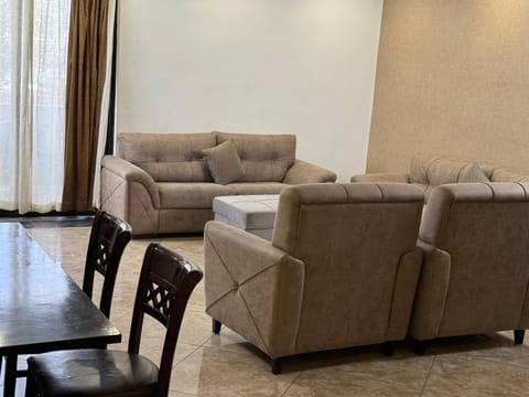 Road map Guest House Condo in Addis Ababa