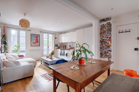 Resident- Beautiful apartment 4P Condo in Vincennes