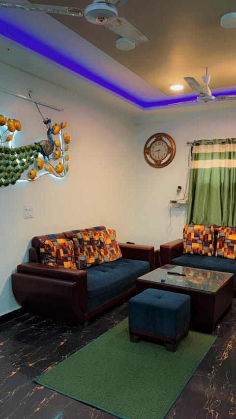 Independent Villa in Noida Fully Furnished Villa in Noida